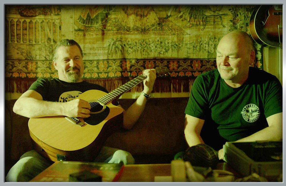 トミ・レイノ ラウノ・マキネン