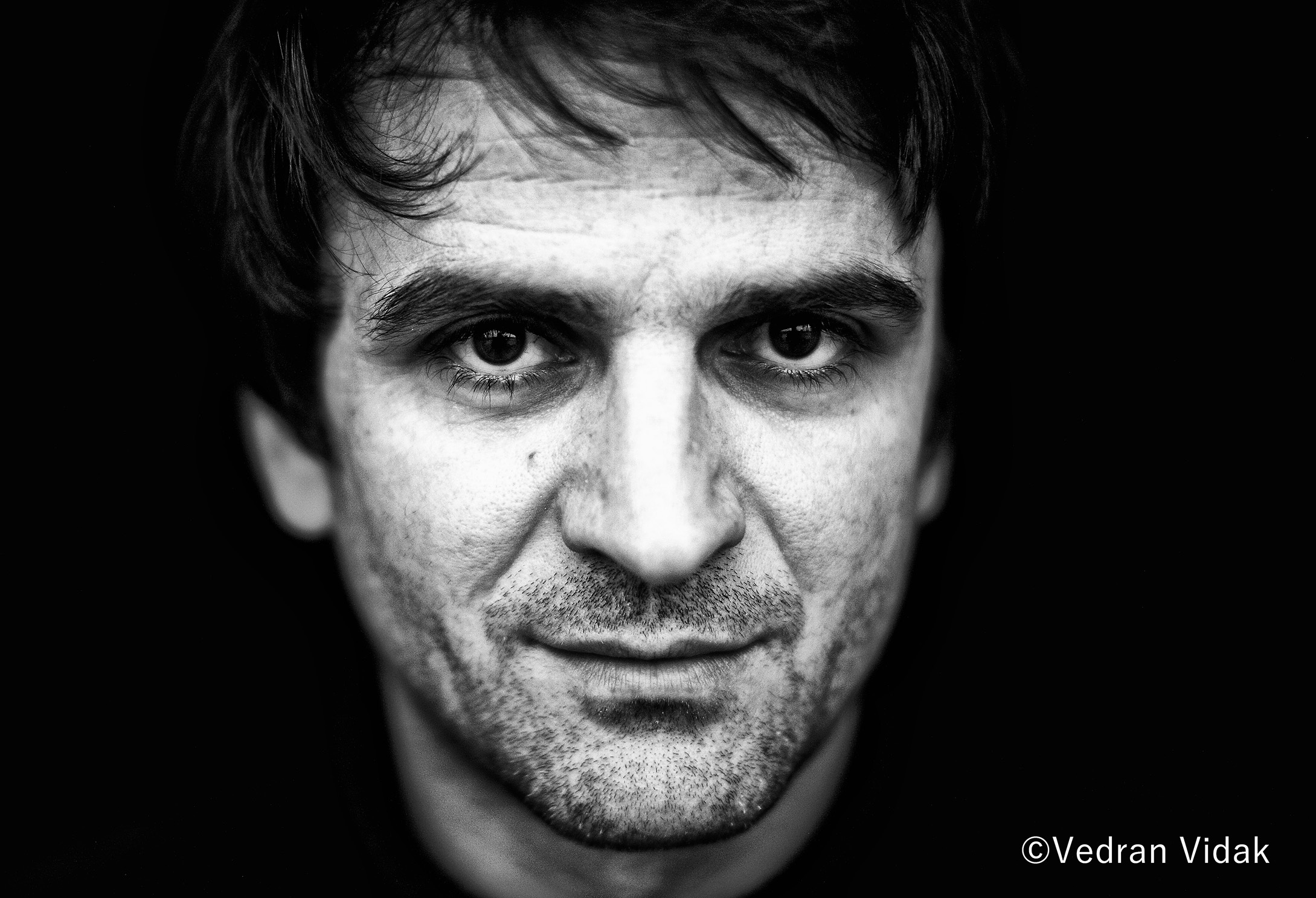 ヴェリコ・ヴィダク監督