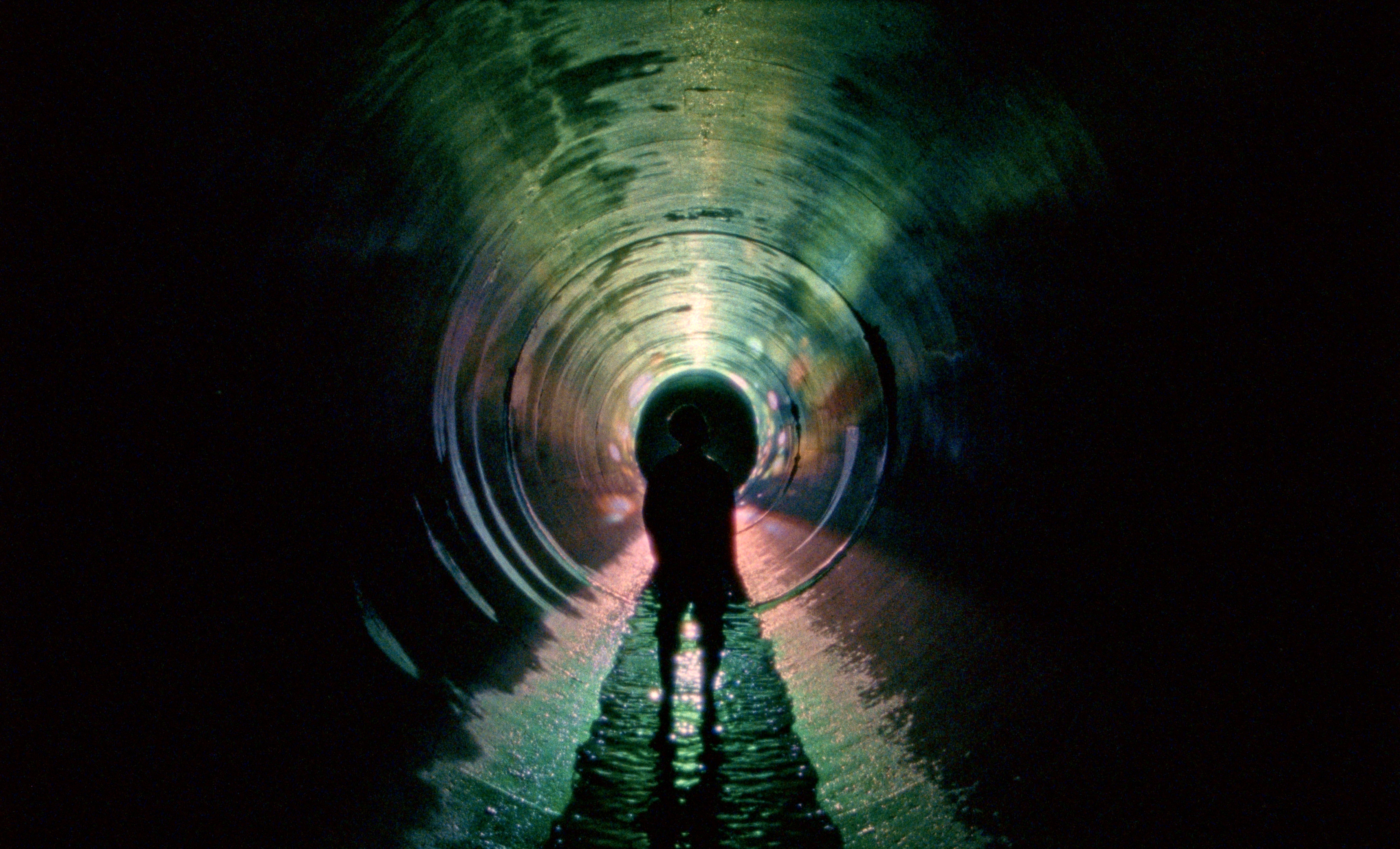 Underground  アンダーグラウンド